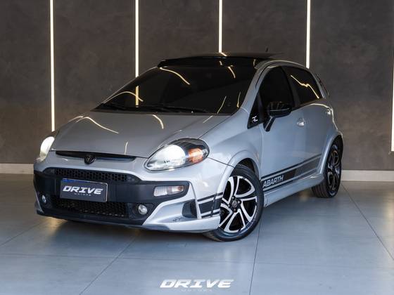 FIAT PUNTO 1.8 BLACKMOTION 16V FLEX 4P AUTOMATIZADO FIAT PUNTO 1.8 BLACKMOTION 16V FLEX 4P AUTOMATIZADO